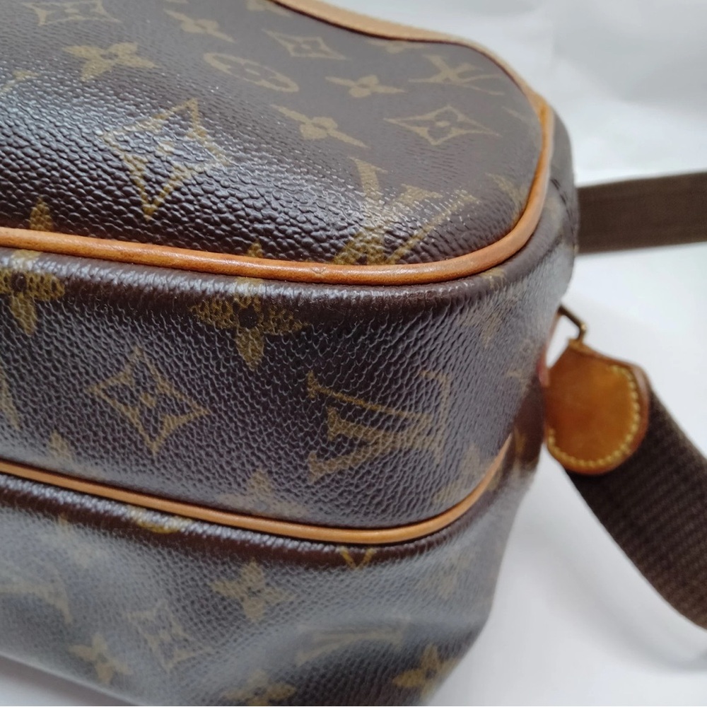 Louis Vuitton Brown Monogram Men's Bag - Picture 6 of 10